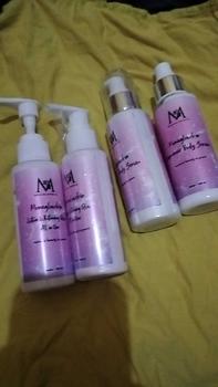 Product Review of Monaglowskin Mix A (Bodyserum 100 ml & Bodylotion 100ml) from L**h 0