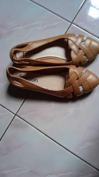 Product Review of LVR TG1726 Sepatu Flat Shoes Wanita Jelly Fashion from T**i 1