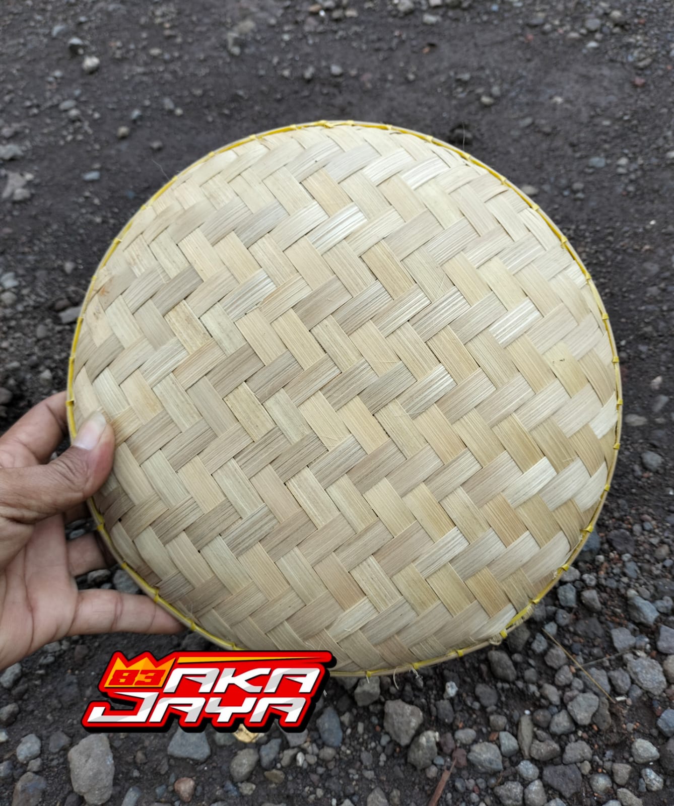 Tampah Bambu cempeh/ Nyiru Kecil dari Anyaman Bambu Nampan Mungil Alat Tradisional Tampah Bambu cempeh/ Nyiru Kecil dari Anyaman Bambu Nampan Mungil Alat Tradisional