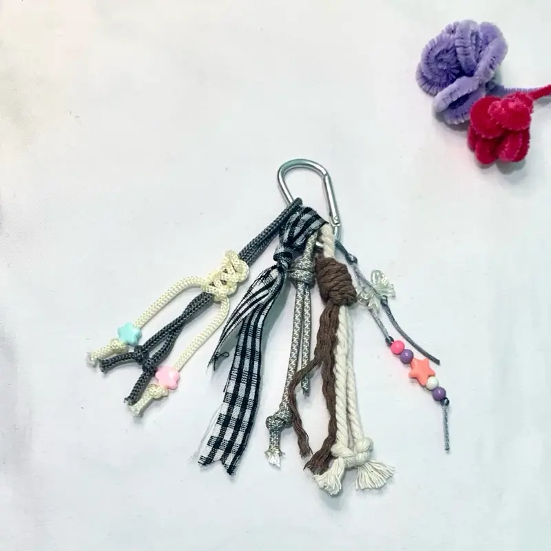 Bag Charm Keychain Carabiner Gantungan Tas Lucu Estetik 3