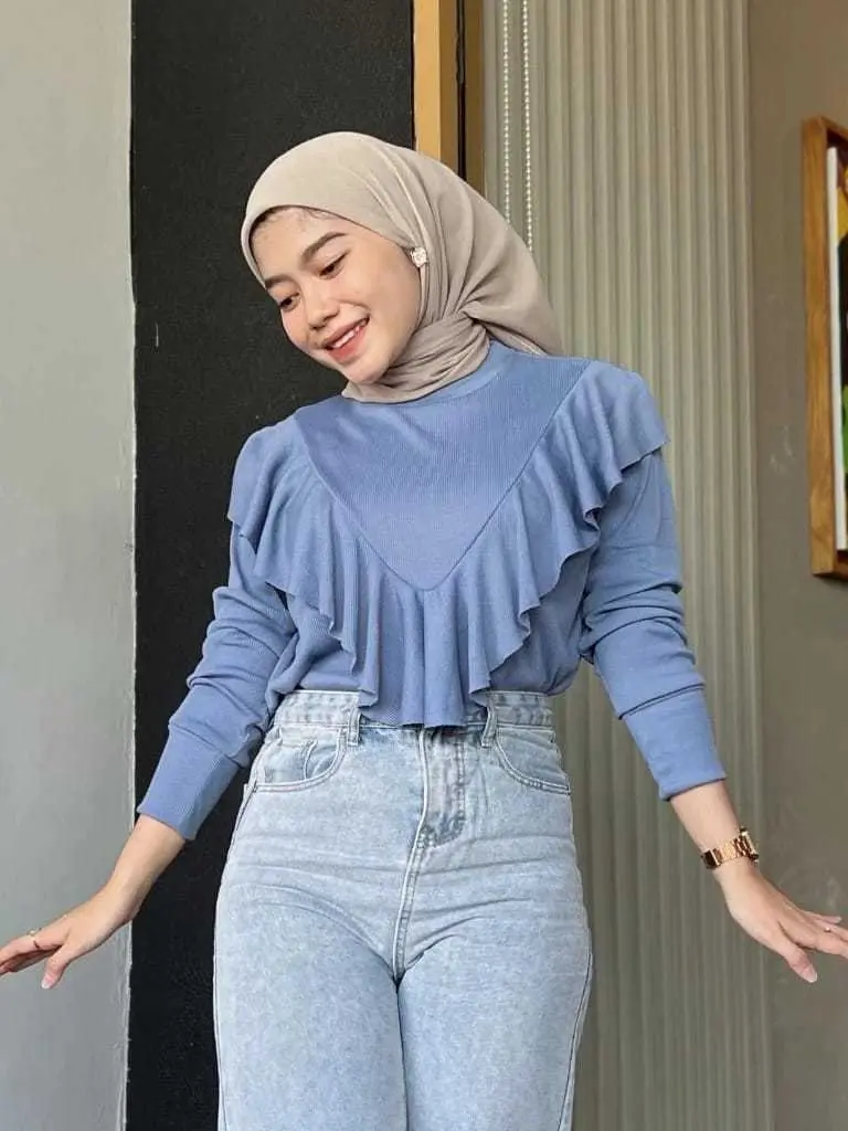 Blouse Rumbai Atasan Lady Ruffle Knit