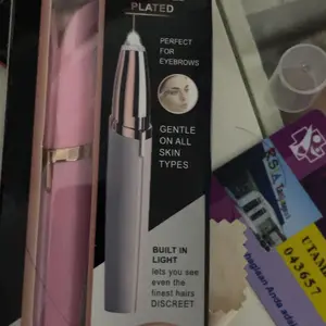 Alat Cukur Elektrik Bulu Alis Charger Cewek Cowok Eyebrow Wanita Wajah Wajah