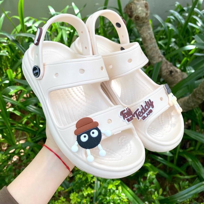  QX051- Dép nữ có quai sau gắn stiker Bánh Than Teddy 3 màu xinh xắn sandal nữ 3cm chất EVA mềm nhẹ êm chân 