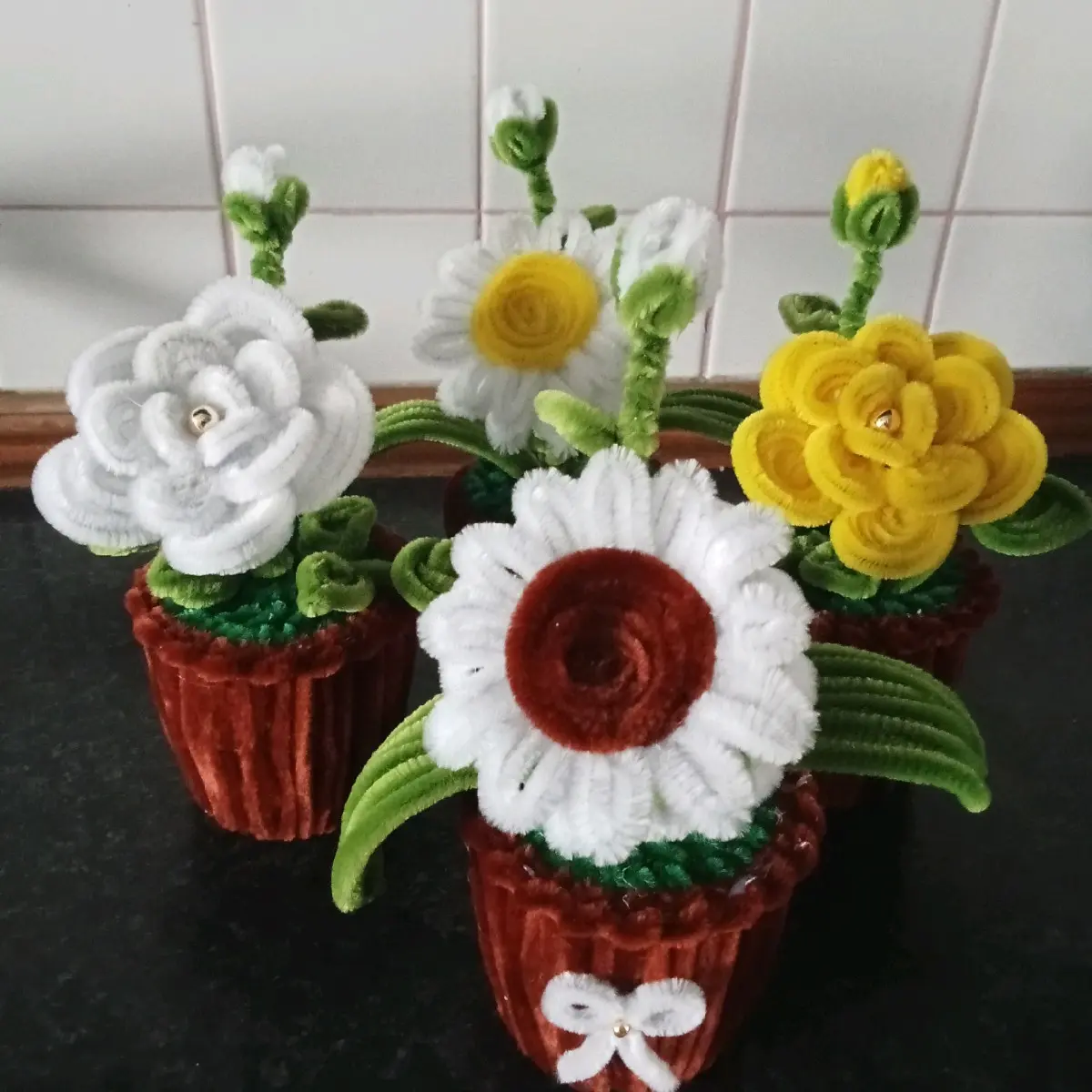 Chenile Stem Roses and Sunflower Pots with Keychains for Home Decor Decorative Fruit Plant