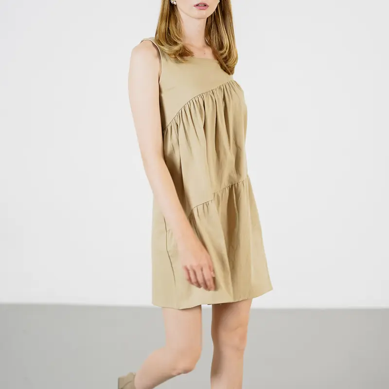 This Is April Mini Dress Simple Wanita Tanpa Lengan Luna Dress Khaki & Black 5