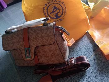 Product Review of Starbags x MOONBAGS Tas FoxJazz Bag Tas Selempang Wanita Bersertifikat Import Bahan PU Mewah 1711 from D**i 2