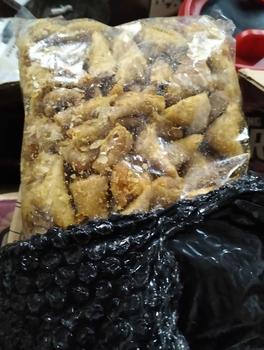 Product Review of 1 KG Samosa Abon Ayam cocok untuk cemilan sehari hari from C**y 0