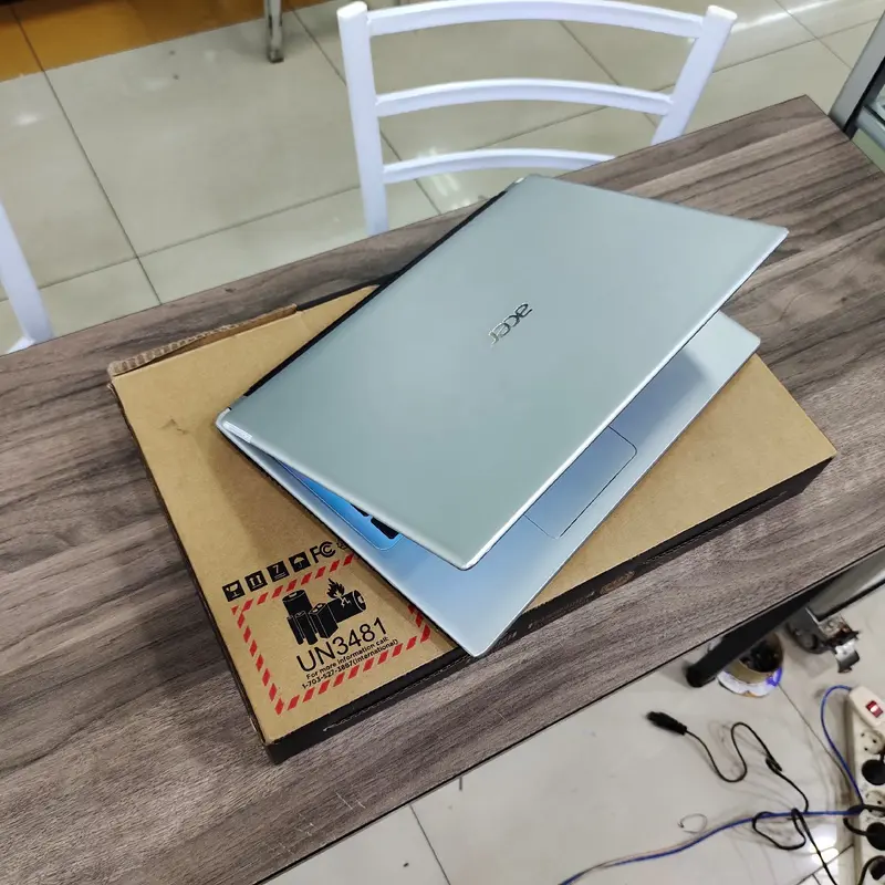 LAPTOP LEPTOP ACER SILVER 14 INC GENERASI TERBARU ZOOM DVD WEBCAME SIAP PAKAI 4