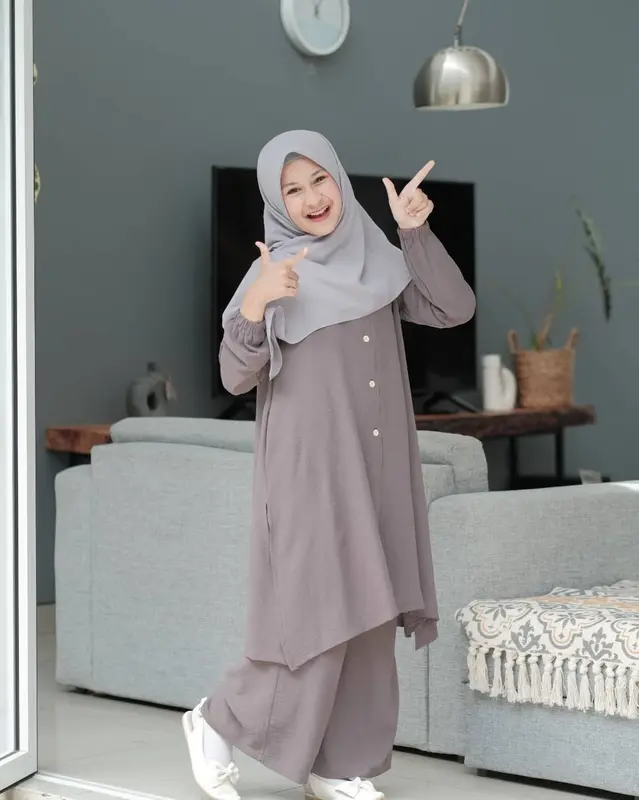 Fashion Muslim Setelan Anak Prempuan Remaja Tanggung Usia 7-15 Tahun One Set Anak Tunik Plus Kulot Bahan Terbaru Cringkle Airflow Premium Crinkle Baju Wanita Atasan 7