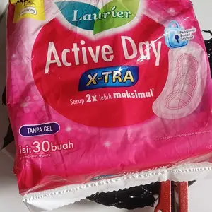 Laurier Active Day Maxi 30s - Pembalut Non Wing 22cm