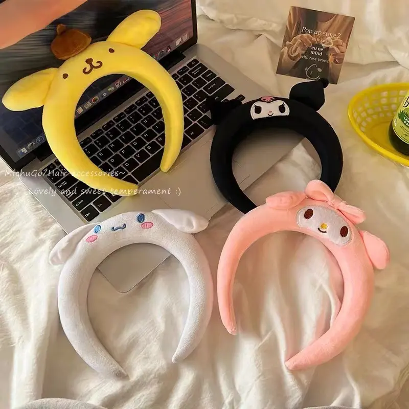 Ikat Kepala, SANRIO, Rekaan Gadis Kartun Comel