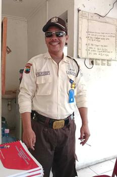 Product Review of PALING MURAH!! Sunglasses/Kacamata POLICE Trendy Masa Kini Sporty P24 FullBlack Polarized Terpolarisasi Super Fullset Free Pembersih Kacamata from T**o S**o 1