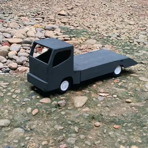 miniatur towing,bisa oleng dan belok gratis lampu led