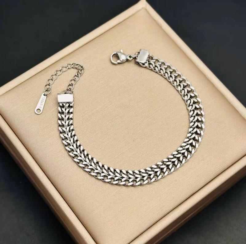 Product Introduction of Gelang Tangan Titanium Wanita Elegan Motif Tikar Anti Karat Tidak Luntur Hadiah Bracelets Aksesoris 16