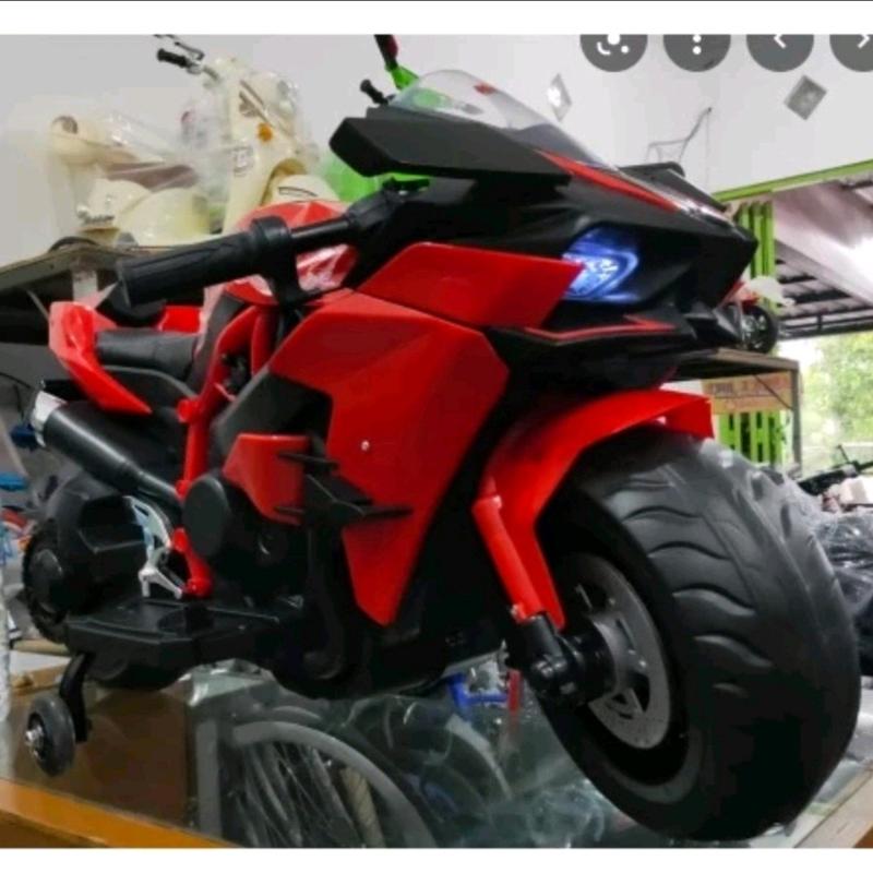 Motor Accu Ninja Yotta H2R 4