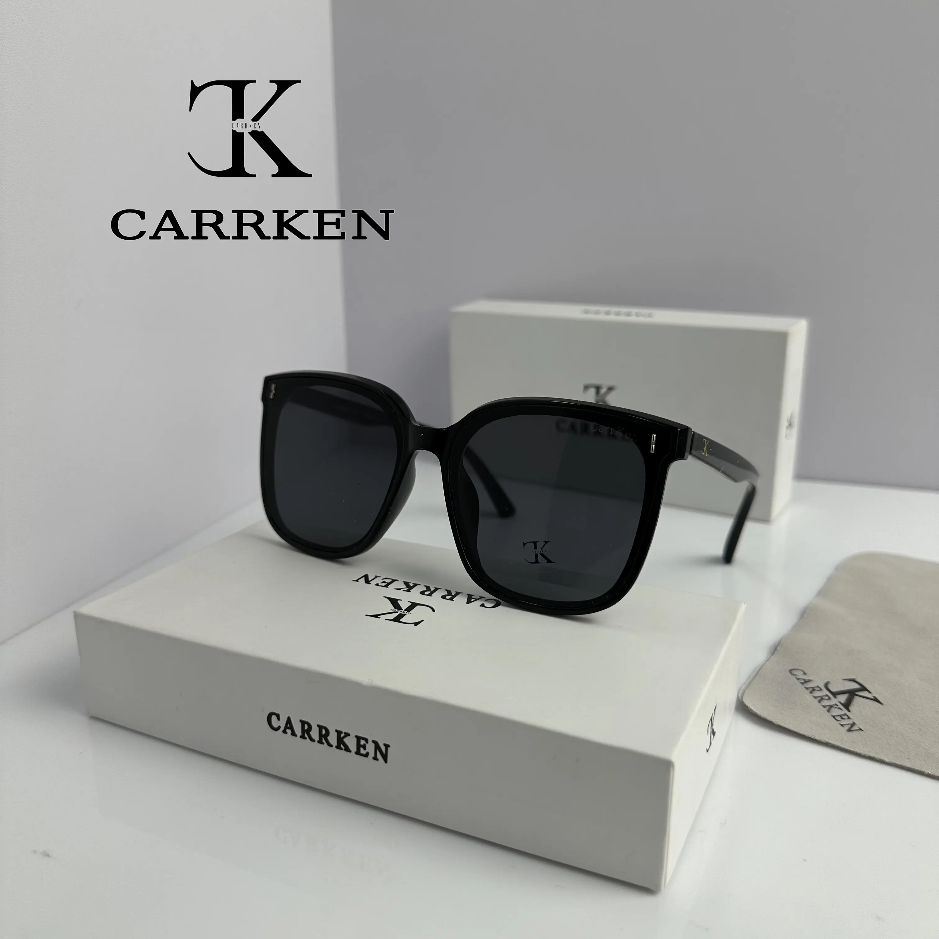 แว่นกันแดดผู้หญิง แฟชั่นย้อนยุค unisex แว่นกันแดดผู้ชาย ป้องกันรังสียูวี เหมาะสำหรับการเดินทางกลางแจ้ง จำเป็น ป้องกันแสงสะท้อน