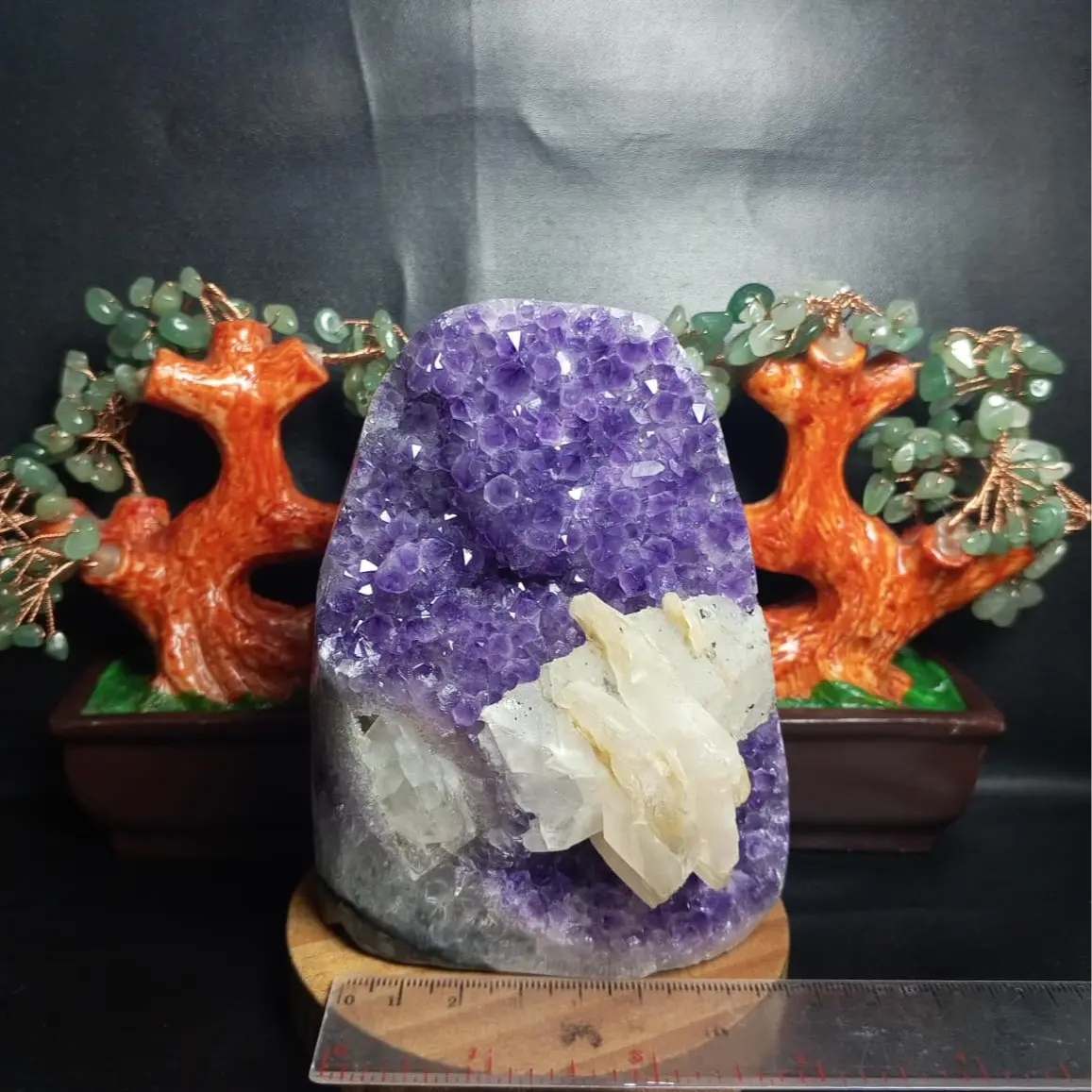 Batu Natural Amethyst Druzy Geode Stand With Calcite (3)