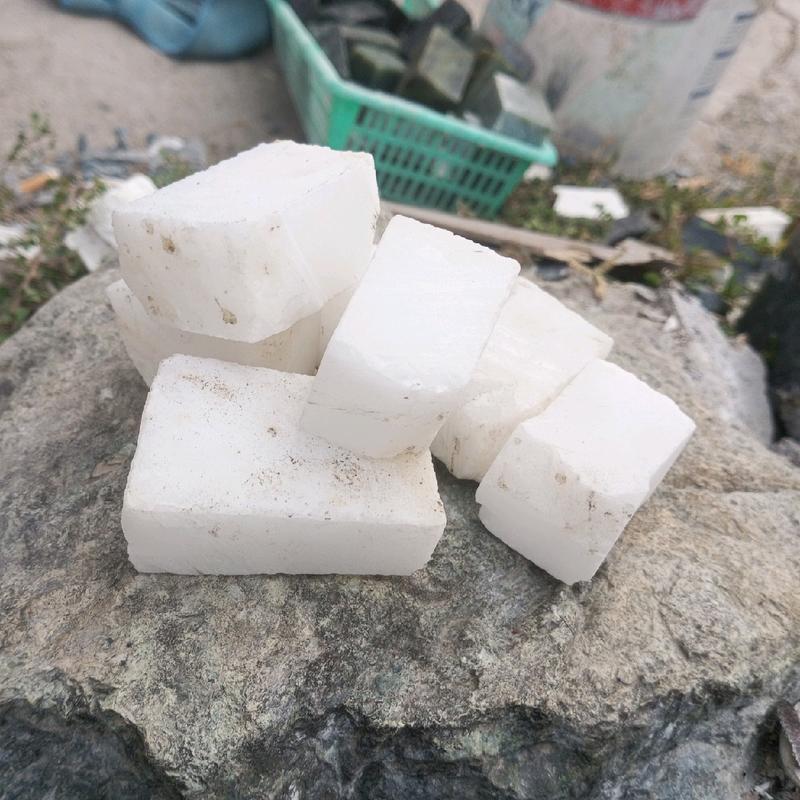 Bahan Rough Giok Ice Jade Super 2