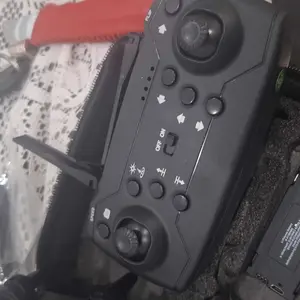 Bonkyo Drone E88 Pro Shoot Murah Original Indoor Outdoor Drone Pro Mini RC 1080P HD Camera D2 Kamera Wifi dengan Resolusi HD 1080P dan Aplikasi Android iOS untuk Perekaman Video dan Foto - Remote