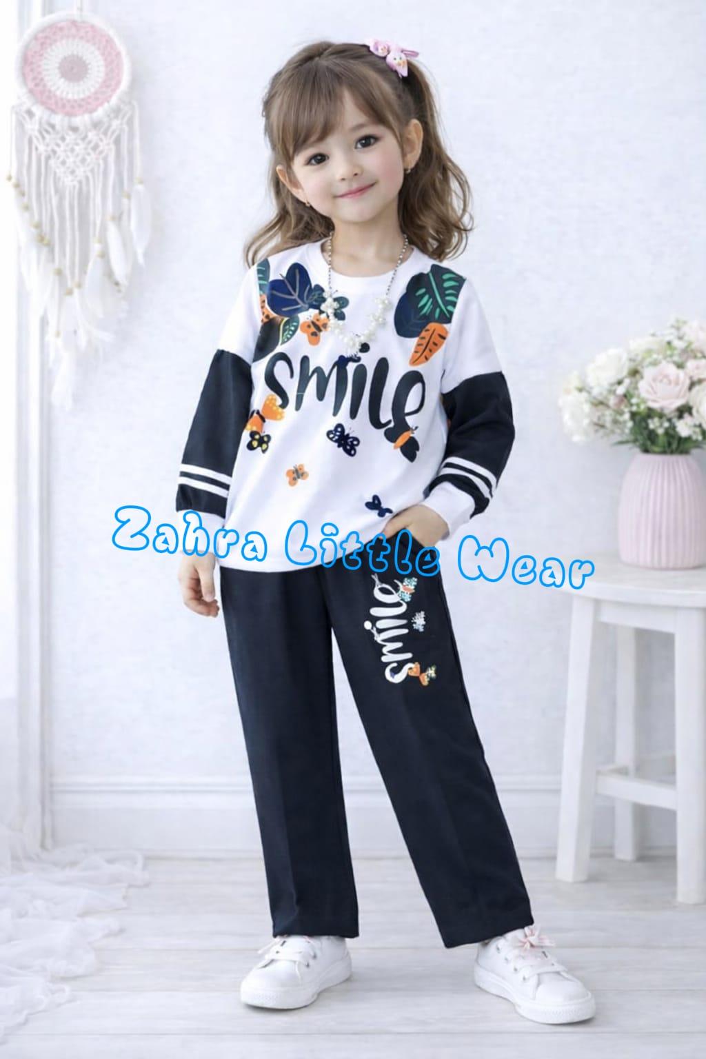 SETELAN FASHION PARSEL SWEATER MOTIF  SMILEE ANAK PEREMPUAN LARIS//MURAH//BAGUS//TEBAL//ADEM//NYAMAN//VIRAL BAHAN BABYTERRY READY DARI USIA 1-12 TAHUN ANAK BUNDA