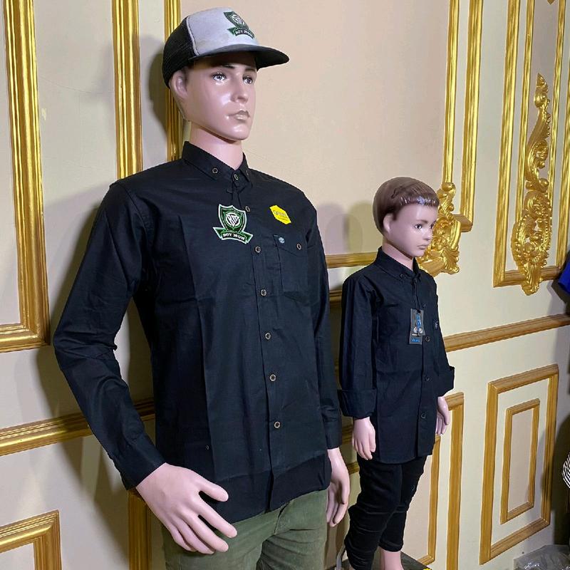 KEMEJA POLOS COUPLE AYAH DAN ANAK WARNA HITAM LENGAN PANJANG KAIN COTTON CIGARET Baju Pasangan Keluarga 2