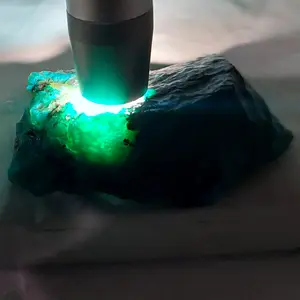 natural batu bacan doko super kristal bodyglass, dikirim sesuai foto  dan video kode D144