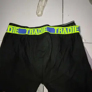 PAKET 6 PCS Celana Dalam Pria Boxer Ice Silk Yang Lagi Viral spandex nyaman lembut Katun Sport Hitam Karet Motif Mix Cowok Dewasa Pendek priamurah Sempak