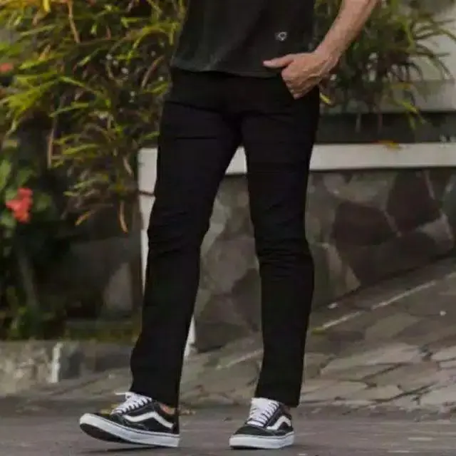 CELANA CHINOS PANJANG SLIMFIT BAHAN TWILL COMBET STRETCH MELAR Nyaman Skinny Pria Hitam Distro Dewasa Cowok Kantor Kerja Formal 0