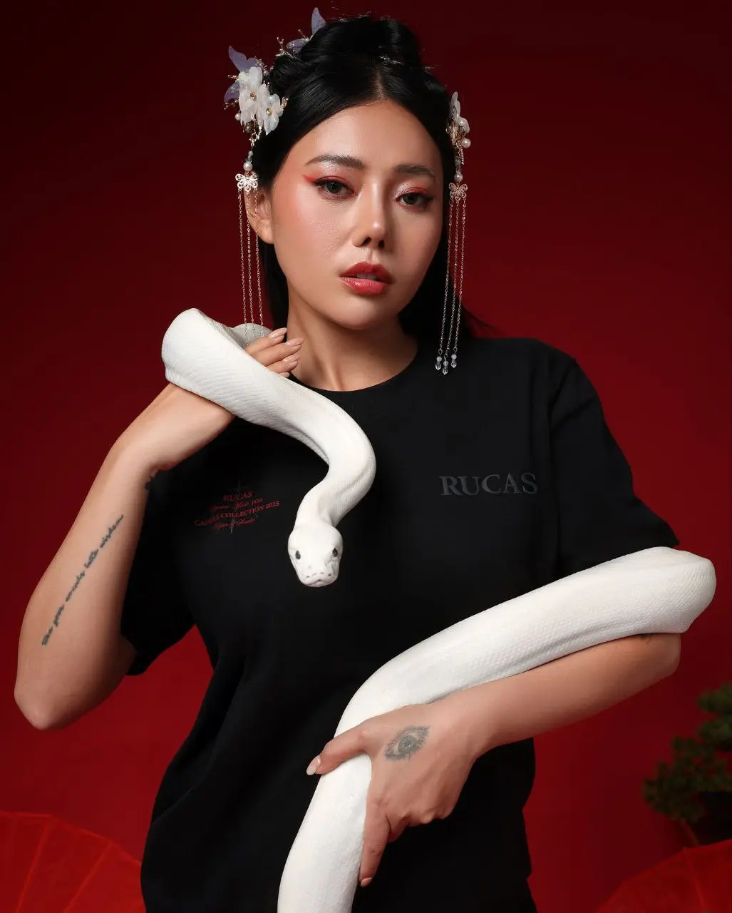T-Shirt Rucas Year Of Snake Skeleton Tee Kaos Pria/Wanita