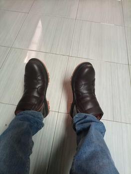Product Review of Sepatu Boot Safety Kulit Asli Pria Bikers Tiktok Shop STG-SFT Boots Karet from B**g R**a 1