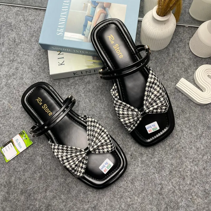 Sandal Wanita Terbaru kekinian 2025 Sendal Sandal Wanita Platform Terbaru Model  Pita Tali Empuk Viral Kekinian Viral 4