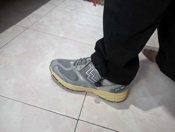 Product Review of Geoff Max - Robin Racer Warm White | Sepatu Olahraga Pria Wanita Unisex Sport Shoes Running Sneakers Casual from O**g 2