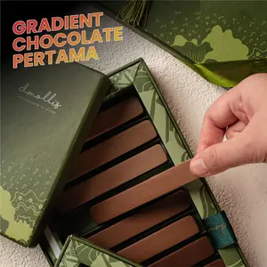 Gradient Chocolate - Set Hadiah Cokelat Gradasi - 12 Batang - Free Kartu Ucapan - Gantungan Kunci - Snack, Food