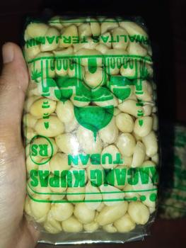 Product Review of 5 bungkus Kacang Kupas Asli Tuban 250g x 5 Bungkus - Total Berat 1,250g - Goreng, Food, Mete, Kering, Snack, Cemilan Bawang Makanan Camilan Mede from P**i 2