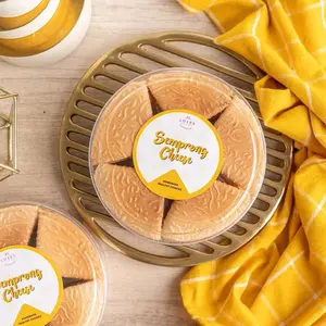 Loves Semprong Kue Kering Rasa Keju Makanan Ringan Cemilan Enak Renyah Food