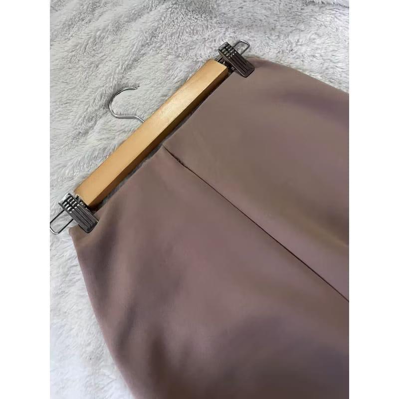 Celana Kulot Cutbray Highwaist Panjang Wanita - Highwaist Flare Scuba Pants - Bawahan, Casual Basic Formal 5