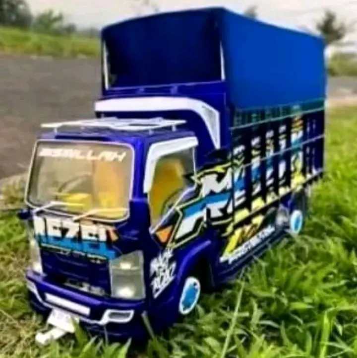 mainan miniatur truk oleng farian full lampu terpal murah 2