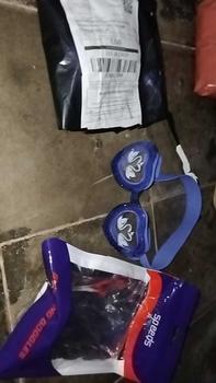 Product Review of SPEEDS Kacamata Renang Glasses Built-In Earplug Anak Elastis Kids Swimming Goggles Perlengkapan Renang Anti FOG UV 017-5120 from 🌹**a 8** 1