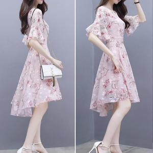 Dress for women in summer 2025. New style with a touch of Hong Kong flavor. A fitted chiffon printed mid-length dress with a cool and gentle style. meshki  dress