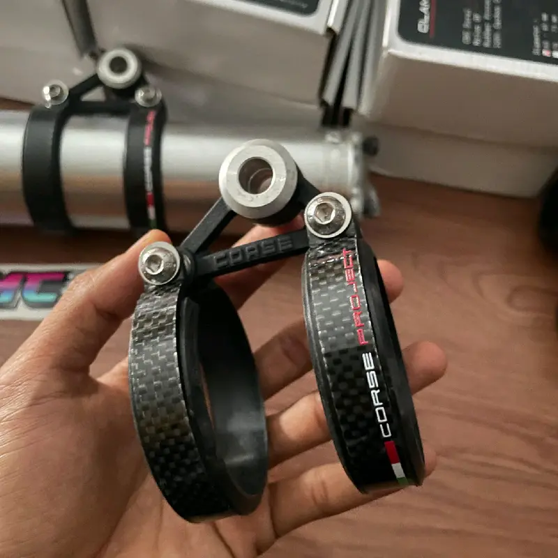 Klem Cilincer 2tak carbon tipe evo / klem knalpot 2tak carbon evo corse project 4