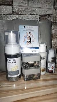 Product Review of MS GLOW PAKET WAJAH  NEW PACKAGE BOOSTER SERIES - PAKET WAJAH NEW SERIES + ELIXIR from E**a 1