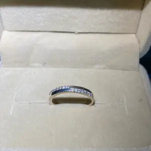 Cincin baris silang perhiasan wanita dewasa dan remaja