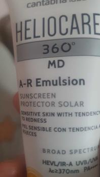 Product Review of Kem Chống Nắng 360° Pigment Solution Fluid SPF50+ from a** v**7 0