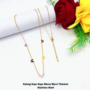 Kalung titanium kupu warna warni tidak pasaran