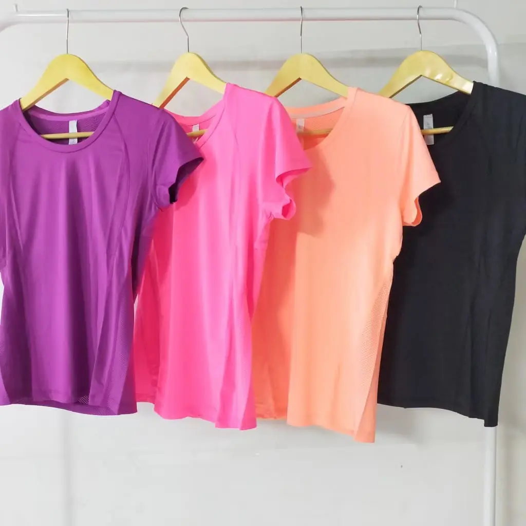 PROMO SPESIAL T-shirt dan Tanktop Fit Wanita Nyaman