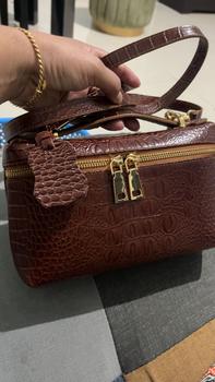 Product Review of tas mini bag 22 cm Kulit sapi asli from L**i 1