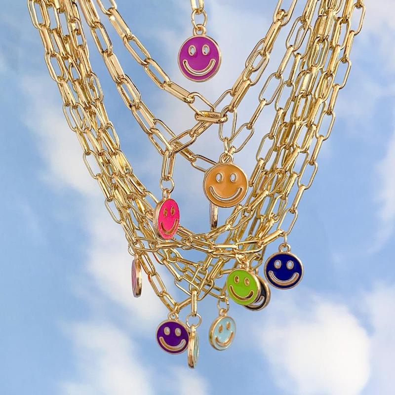 Product Introduction of Summer Colorful Hollow Smiley Face Pendant Necklace, Stainless Steel Hip-Hop Street Couple Niche Jewelry for Men and Women, Trendy Design and Versatile Accessories, Y2K Personalized Graduation Present and Birthday Present for Beach Party 4
