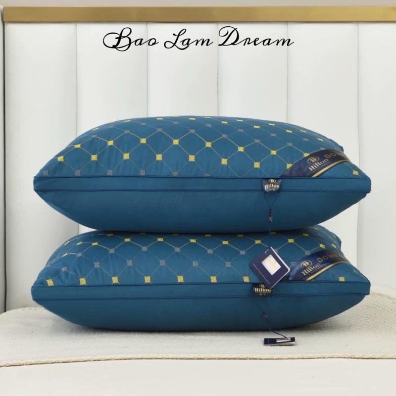 Gối bông xơ trắng Hilton êm ái độ cao phù hợp với vai gáy - 1 đôi nặng 1.600gram - kích cỡ 50x70cm