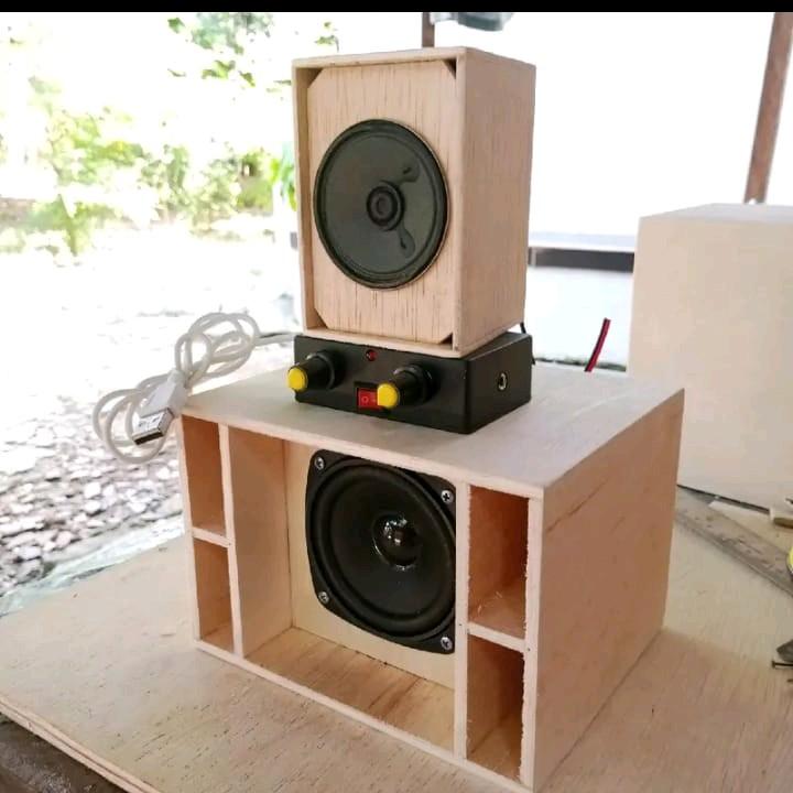 Speaker Miniatur Sound System Full Bass Berkualitas Bluetooth Wireless 3