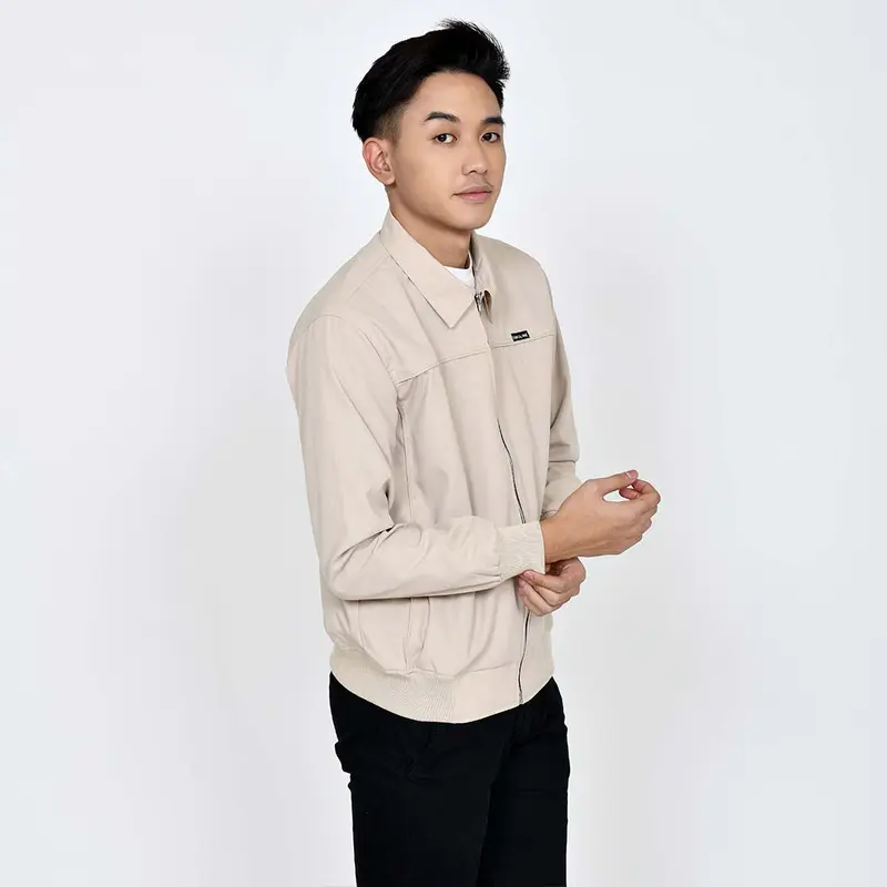 Emoline Trucker Jacket Cream - Jaket Trucker Unisex Cream Emoline 1